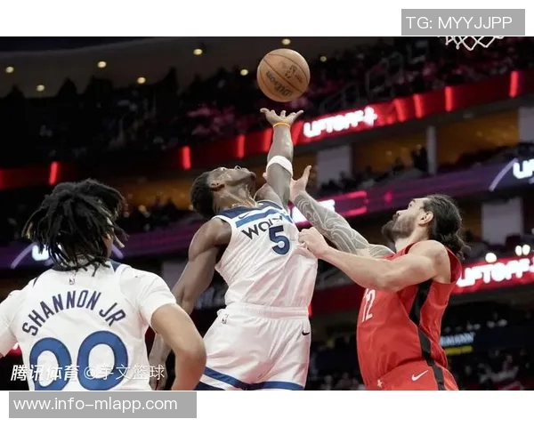 爱德华兹伤退传闻引发关注里德坚定表示他明天能上场比赛